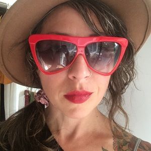 🍒 Vintage Laura Biagiotti Sunglasses